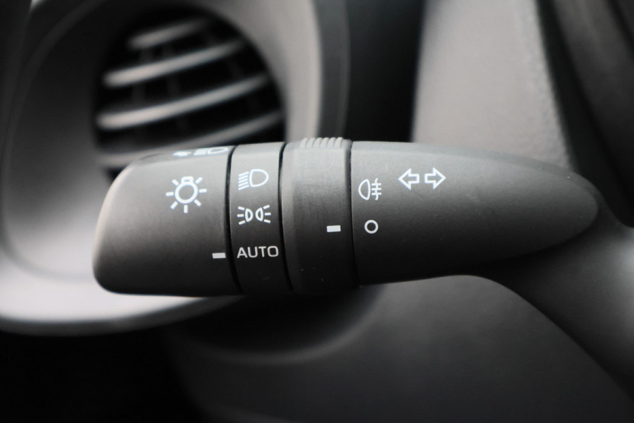 Toyota Aygo X 1.0 VVT-i MT Play Camera, Airco, Cruise, Apple Carplay, Rijstrooksensor, Elektrisch Pakket