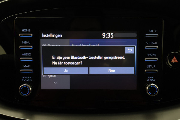 Toyota Aygo X 1.0 VVT-i MT Play Camera, Airco, Cruise, Apple Carplay, Rijstrooksensor, Elektrisch Pakket