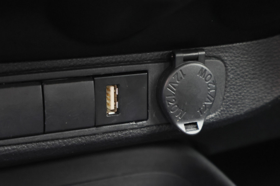 Toyota Aygo X 1.0 VVT-i MT Play Camera, Airco, Cruise, Apple Carplay, Rijstrooksensor, Elektrisch Pakket