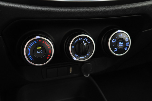 Toyota Aygo X 1.0 VVT-i MT Play Camera, Airco, Cruise, Apple Carplay, Rijstrooksensor, Elektrisch Pakket