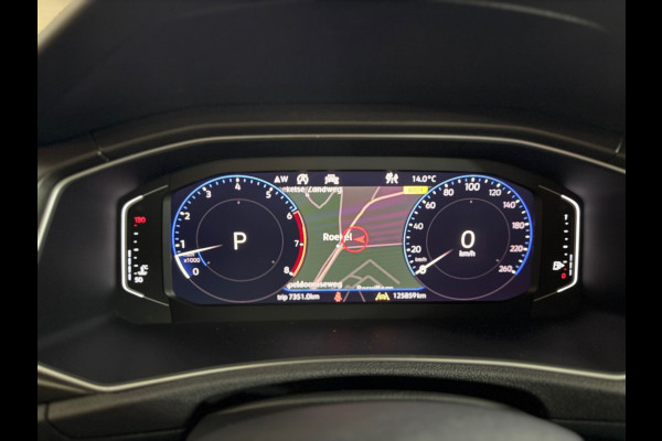Volkswagen T-Roc 1.5 TSI Sport Business R-Line | LED | BEATS | Ambient | Virtual | 19inch Suzuka | Winterpakket | ACC |Licht+Zicht