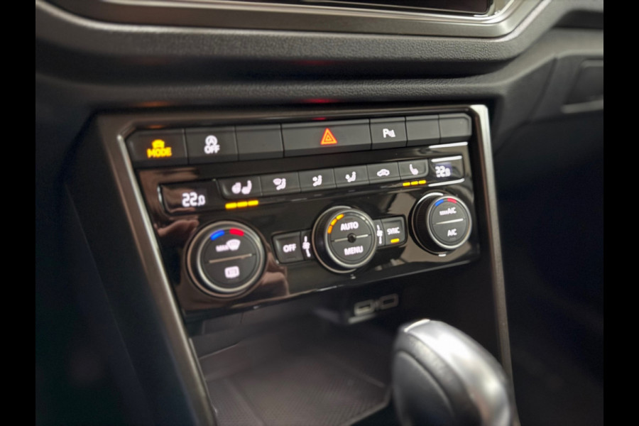 Volkswagen T-Roc 1.5 TSI Sport Business R-Line | LED | BEATS | Ambient | Virtual | 19inch Suzuka | Winterpakket | ACC |Licht+Zicht