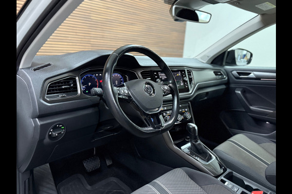 Volkswagen T-Roc 1.5 TSI Sport Business R-Line | LED | BEATS | Ambient | Virtual | 19inch Suzuka | Winterpakket | ACC |Licht+Zicht
