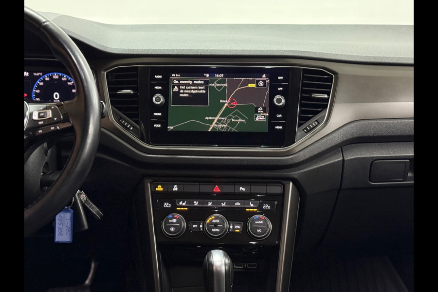 Volkswagen T-Roc 1.5 TSI Sport Business R-Line | LED | BEATS | Ambient | Virtual | 19inch Suzuka | Winterpakket | ACC |Licht+Zicht
