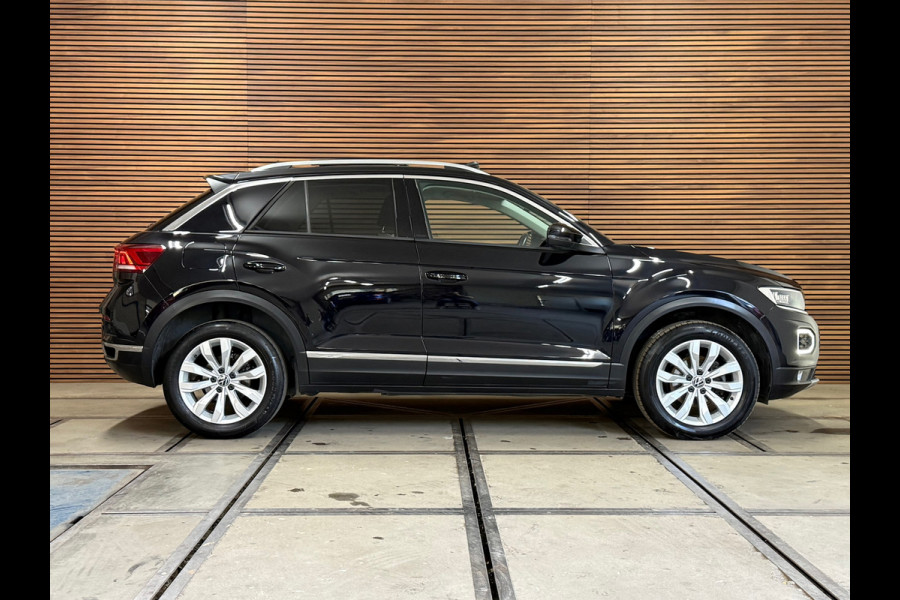 Volkswagen T-Roc 1.5 TSI Sport | Panorama | ACC | Virtual Cockpit | Camera | LED | Lane Assist | 2020