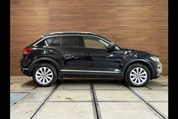 Volkswagen T-Roc 1.5 TSI Sport | Panorama | ACC | Virtual Cockpit | Camera | LED | Lane Assist | 2020