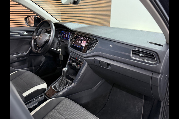 Volkswagen T-Roc 1.5 TSI Sport | Panorama | ACC | Virtual Cockpit | Camera | LED | Lane Assist | 2020