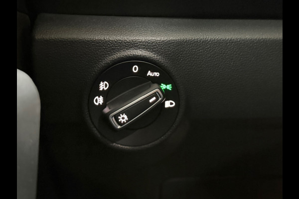 Volkswagen T-Roc 1.5 TSI Sport | Panorama | ACC | Virtual Cockpit | Camera | LED | Lane Assist | 2020