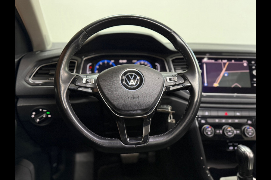 Volkswagen T-Roc 1.5 TSI Sport | Panorama | ACC | Virtual Cockpit | Camera | LED | Lane Assist | 2020