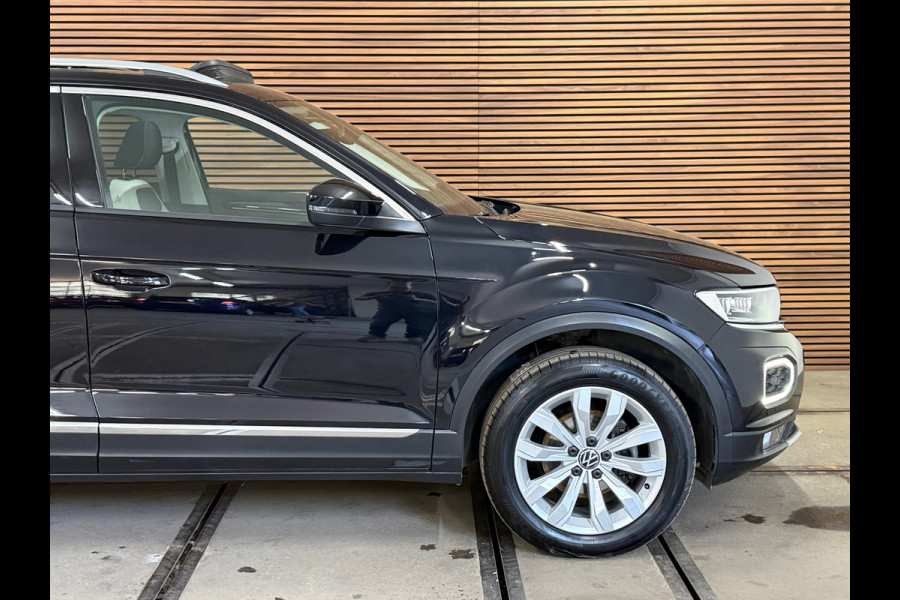 Volkswagen T-Roc 1.5 TSI Sport | Panorama | ACC | Virtual Cockpit | Camera | LED | Lane Assist | 2020
