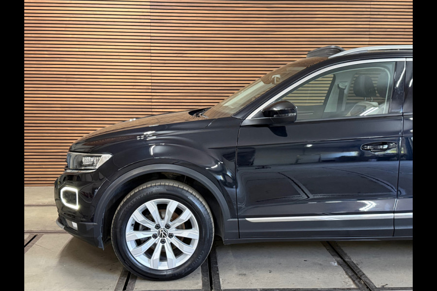 Volkswagen T-Roc 1.5 TSI Sport | Panorama | ACC | Virtual Cockpit | Camera | LED | Lane Assist | 2020