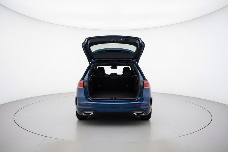 Mercedes-Benz B-Klasse 180 Business Solution AMG Pano/Sfeer/Camera/Memory