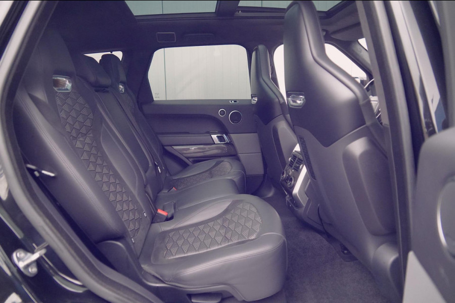 Land Rover Range Rover Sport 5.0 V8 SC SVR / Carbon / 575 pk / Head-Up / Meridian / Camera / Luchtvering