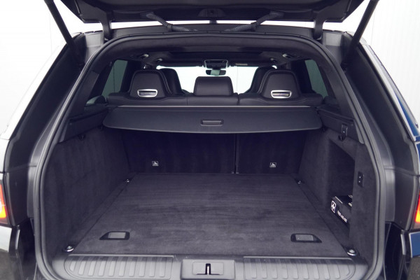 Land Rover Range Rover Sport 5.0 V8 SC SVR / Carbon / 575 pk / Head-Up / Meridian / Camera / Luchtvering