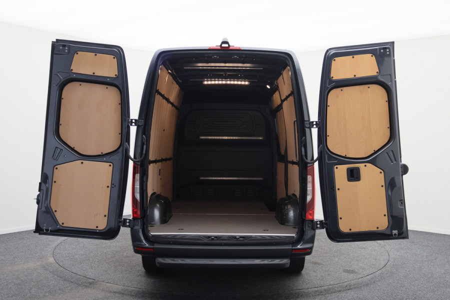 Mercedes-Benz Sprinter 319 CDI L2H2 Select 3-Zits, LED, Camera, Apple Carplay, Standkachel, PDC
