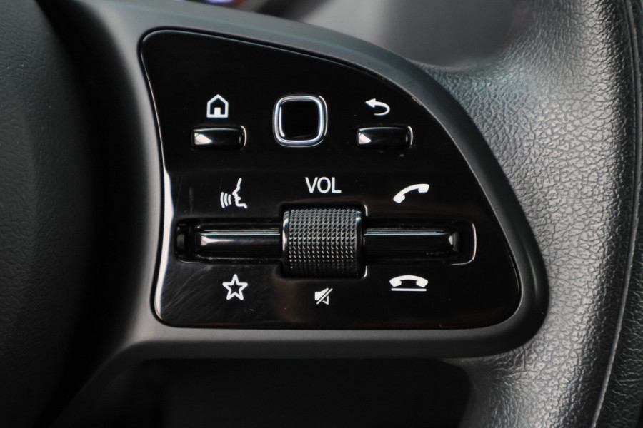 Mercedes-Benz Sprinter 319 CDI L2H2 Select 3-Zits, LED, Camera, Apple Carplay, Standkachel, PDC