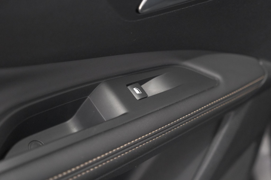 Peugeot 3008 PureTech 130 EAT8 GT | Camera | Dodehoekdetectie | Adaptieve Cruise Control