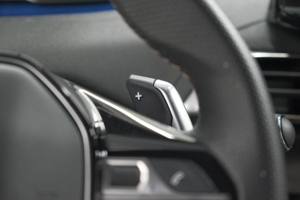 Peugeot 3008 PureTech 130 EAT8 GT | Camera | Dodehoekdetectie | Adaptieve Cruise Control
