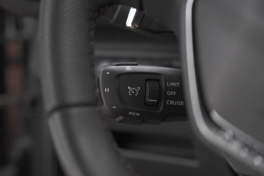 Peugeot 3008 PureTech 130 EAT8 GT | Camera | Dodehoekdetectie | Adaptieve Cruise Control