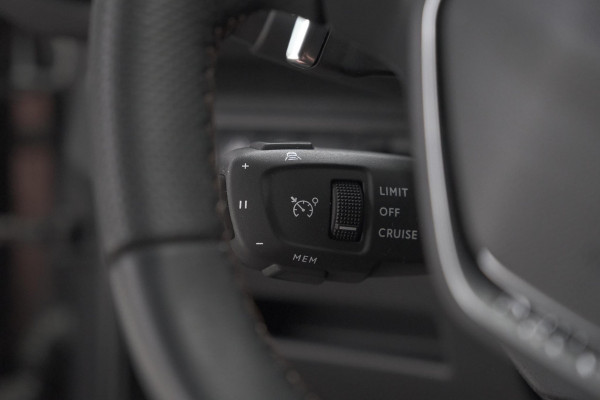 Peugeot 3008 PureTech 130 EAT8 GT | Camera | Dodehoekdetectie | Adaptieve Cruise Control