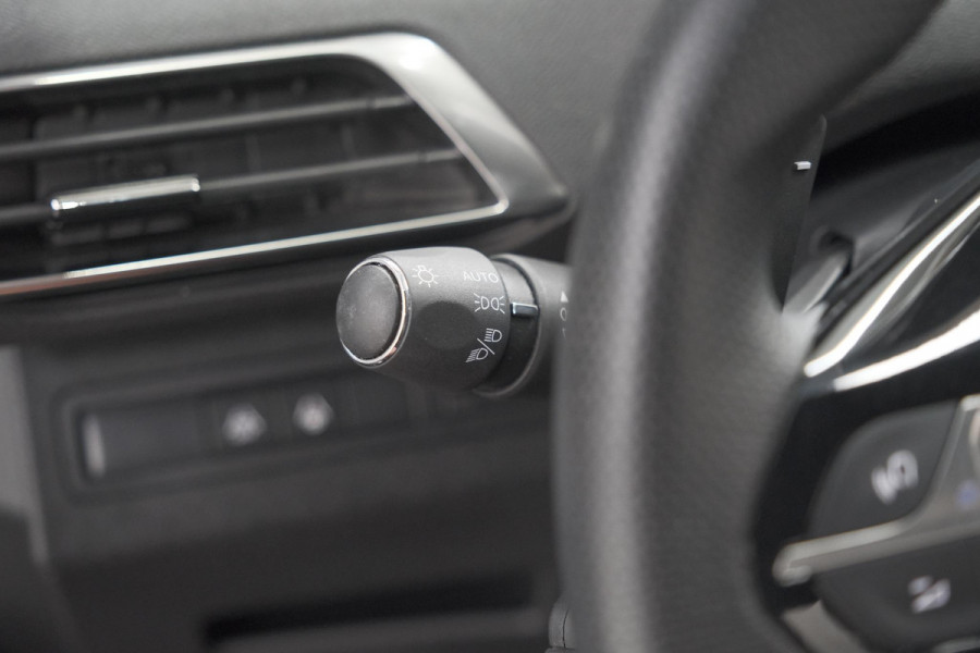 Peugeot 3008 PureTech 130 EAT8 GT | Camera | Dodehoekdetectie | Adaptieve Cruise Control