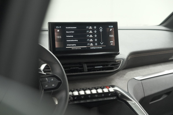 Peugeot 3008 PureTech 130 EAT8 GT | Camera | Dodehoekdetectie | Adaptieve Cruise Control