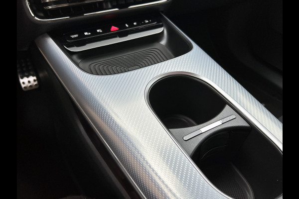 Mercedes-Benz CLA-Klasse Shooting Brake 250+ Business Solution AMG 85 kWh | Nightpakket | Trekhaak | Vast panoramadak |Sportstoelen | Massagefunctie | Warmtewerend, donkergetint glas | 18 inch vijfspaaks lichtmetalen AMG-velgen |