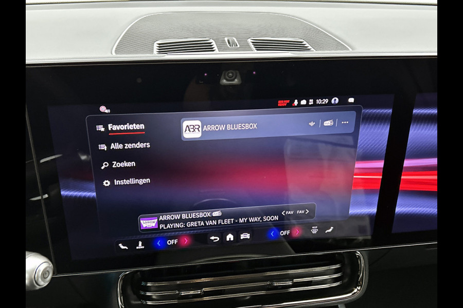Mercedes-Benz CLA-Klasse Shooting Brake 180 Business Solution AMG | Premium pakket | Nightpakket | Sportstoelen | URBAN GUARD | Massage functie | 19" vijfspaaks lichtmetalen AMG-velgen | Warmtewerend, donkergetint glas |