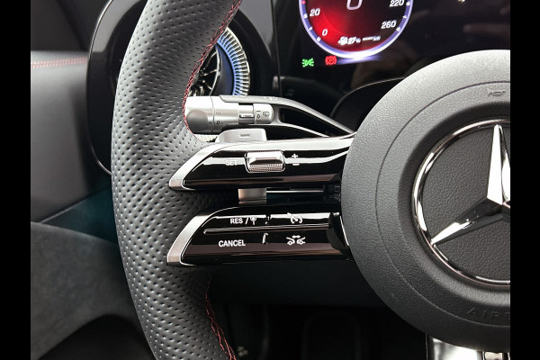 Mercedes-Benz CLA-Klasse Shooting Brake 180 Business Solution AMG | Premium pakket | Nightpakket | Sportstoelen | URBAN GUARD | Massage functie | 19" vijfspaaks lichtmetalen AMG-velgen | Warmtewerend, donkergetint glas |