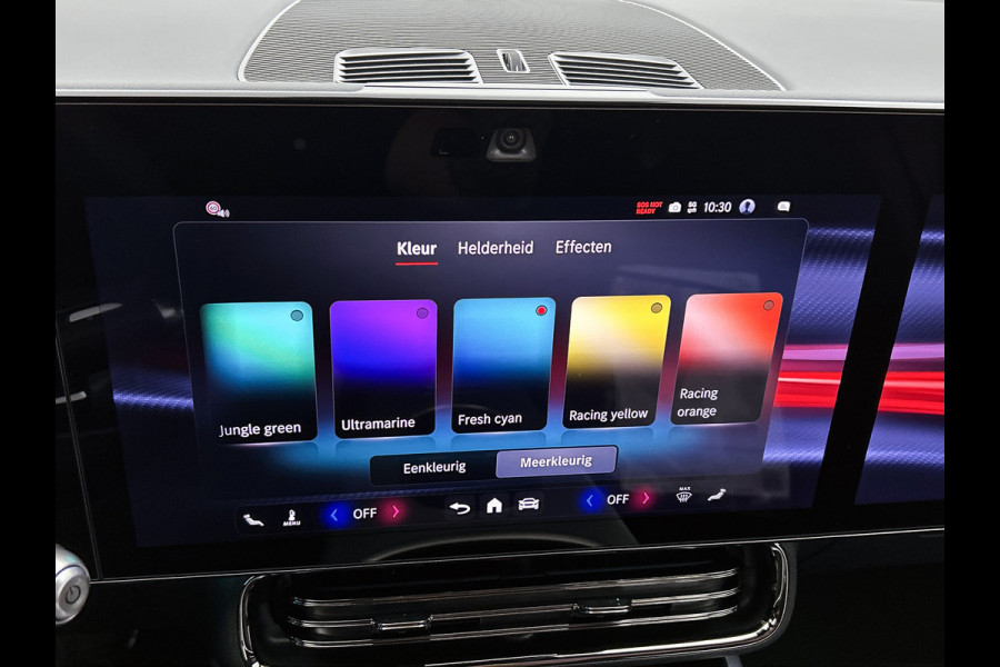 Mercedes-Benz CLA-Klasse Shooting Brake 180 Business Solution AMG | Premium pakket | Nightpakket | Sportstoelen | URBAN GUARD | Massage functie | 19" vijfspaaks lichtmetalen AMG-velgen | Warmtewerend, donkergetint glas |