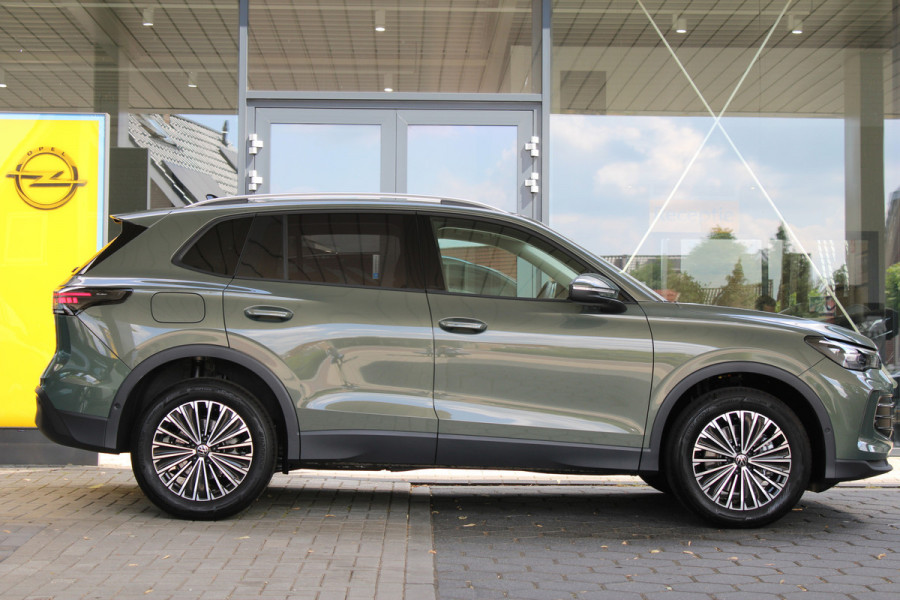 Volkswagen Tiguan 1.5 eHybrid 204pk Life NIEUW | Camera | Adaptieve Cruise | Elektrische kofferklep