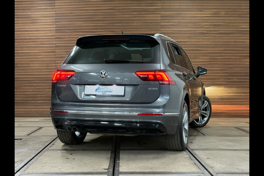Volkswagen Tiguan 2.0 TSI 4Motion R-Line | Panorama | Keyless | LED | Elektrische Trekhaak | Winterpakket | 2018