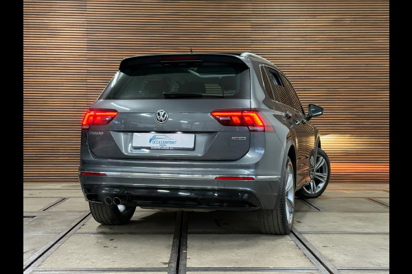Volkswagen Tiguan 2.0 TSI 4Motion R-Line | Panorama | Keyless | LED | Elektrische Trekhaak | Winterpakket | 2018