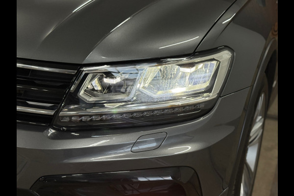 Volkswagen Tiguan 2.0 TSI 4Motion R-Line | Panorama | Keyless | LED | Elektrische Trekhaak | Winterpakket | 2018