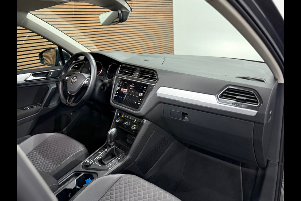 Volkswagen Tiguan 2.0 TSI 4Motion R-Line | Panorama | Keyless | LED | Elektrische Trekhaak | Winterpakket | 2018