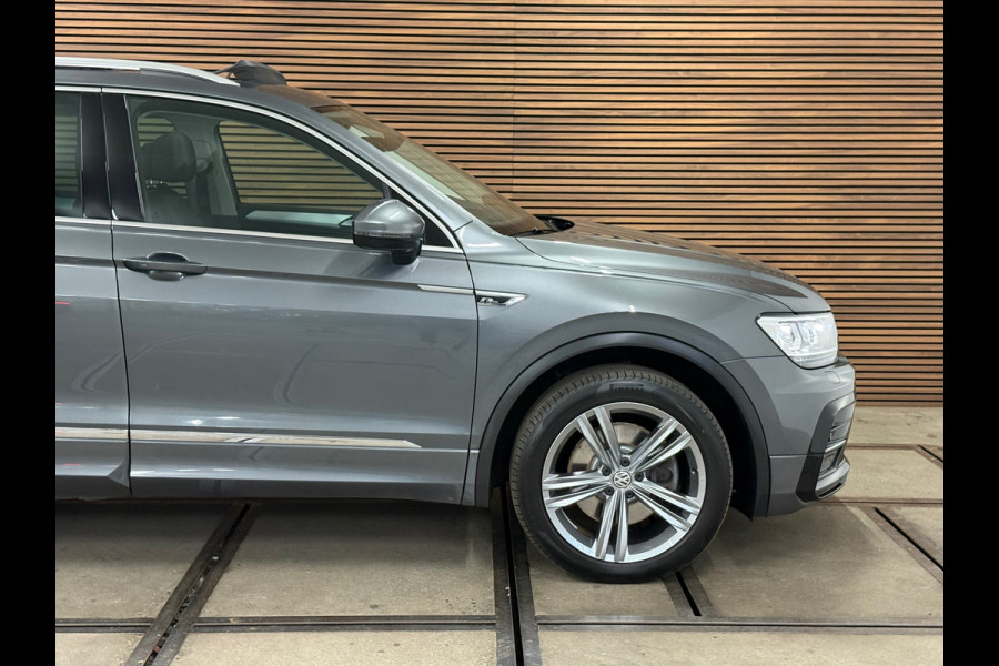 Volkswagen Tiguan 2.0 TSI 4Motion R-Line | Panorama | Keyless | LED | Elektrische Trekhaak | Winterpakket | 2018