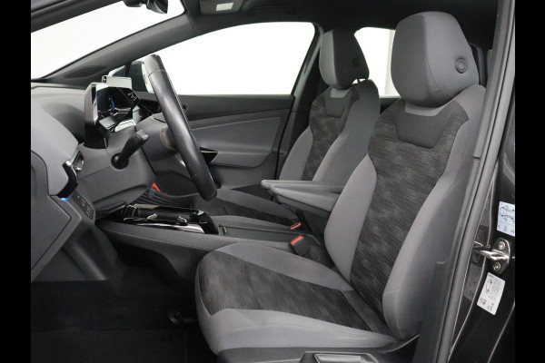 Volkswagen ID.4 Life 77 kWh | SOH 90.9% | Stoel & Stuurverwarming | Parkeerhulp | Adaptive cruise | navigatie | DAB+ | Carplay | Bluetooth | Climate control | Sfeerverlichting