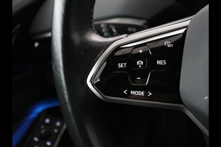 Volkswagen ID.4 Life 77 kWh | SOH 90.9% | Stoel & Stuurverwarming | Parkeerhulp | Adaptive cruise | navigatie | DAB+ | Carplay | Bluetooth | Climate control | Sfeerverlichting