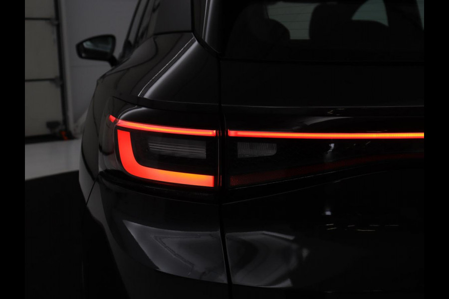 Volkswagen ID.4 Life 77 kWh | SOH 90.9% | Stoel & Stuurverwarming | Parkeerhulp | Adaptive cruise | navigatie | DAB+ | Carplay | Bluetooth | Climate control | Sfeerverlichting