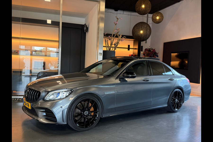 Mercedes-Benz C-Klasse 300 250PK AMG Night full option dealer onderhouden EQ