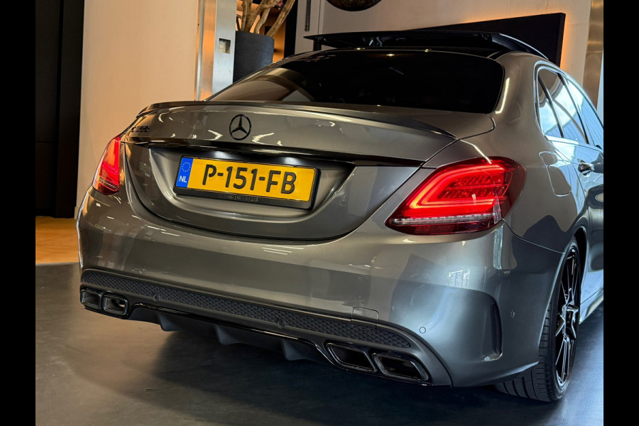 Mercedes-Benz C-Klasse 300 250PK AMG Night full option dealer onderhouden EQ