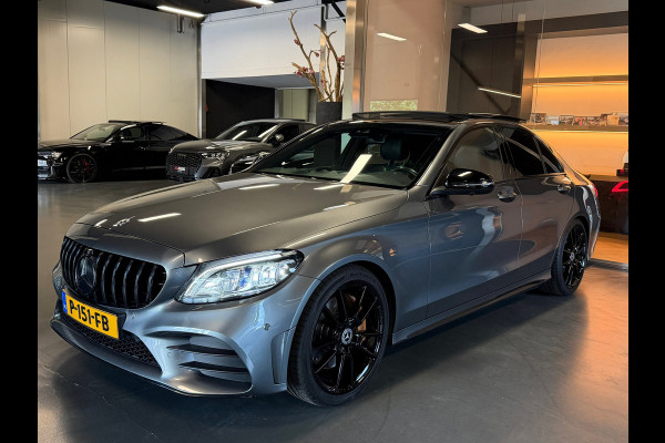 Mercedes-Benz C-Klasse 300 250PK AMG Night full option dealer onderhouden EQ
