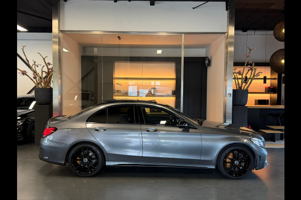 Mercedes-Benz C-Klasse 300 250PK AMG Night full option dealer onderhouden EQ
