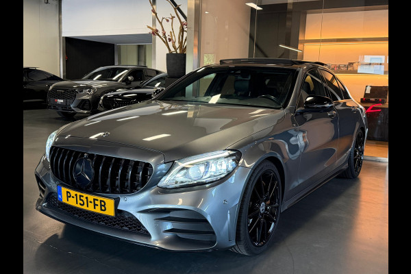 Mercedes-Benz C-Klasse 300 250PK AMG Night full option dealer onderhouden EQ