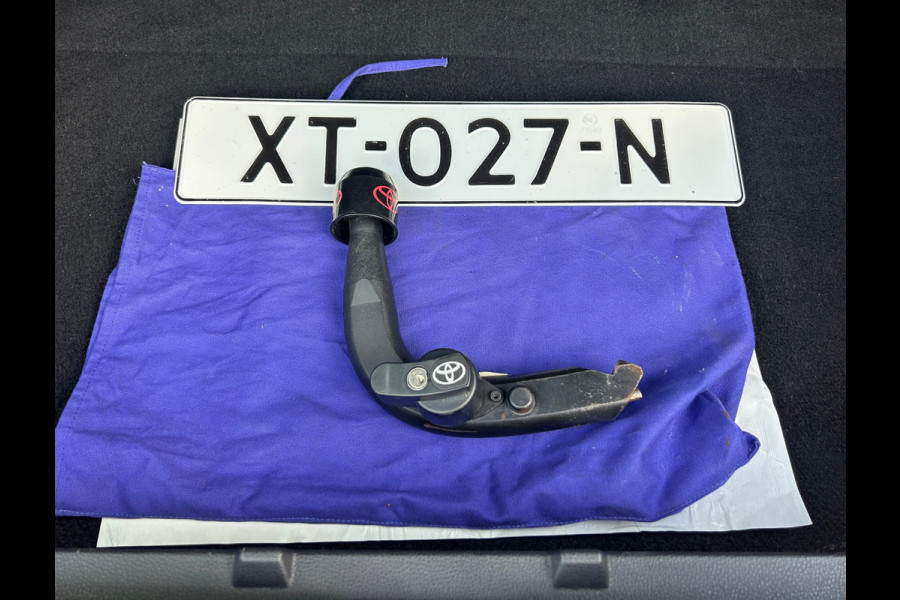 Toyota Corolla 1.8 Hybrid Executive Trekh NL-Auto Rijklaarprijs!