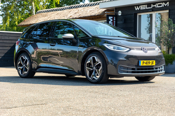 Volkswagen ID.3 First Plus 58 kWh Soh 89% I Panoramadak I Trekhaak I Cruise I Camera I Ergo Active I Zeer netjes