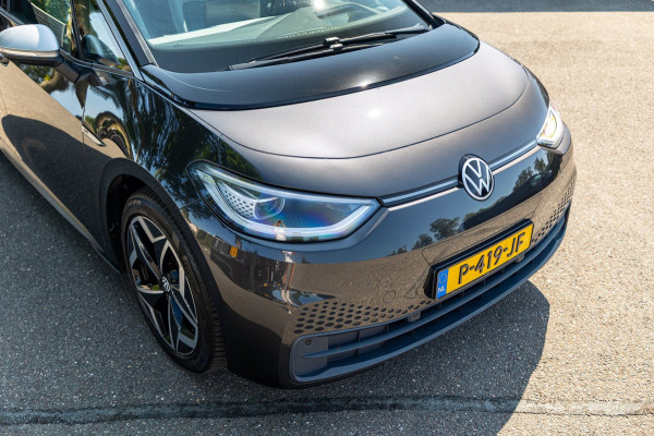 Volkswagen ID.3 First Plus 58 kWh Soh 89% I Panoramadak I Trekhaak I Cruise I Camera I Ergo Active I Zeer netjes