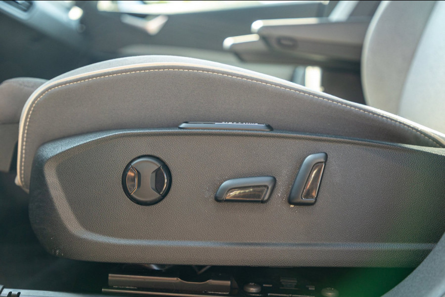Volkswagen ID.3 First Plus 58 kWh Soh 89% I Panoramadak I Trekhaak I Cruise I Camera I Ergo Active I Zeer netjes