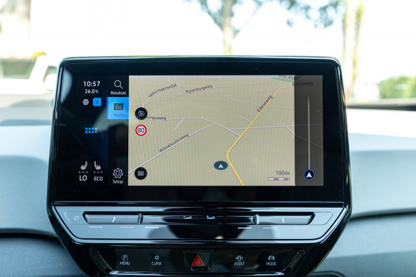 Volkswagen ID.3 First Plus 58 kWh Soh 89% I Panoramadak I Trekhaak I Cruise I Camera I Ergo Active I Zeer netjes