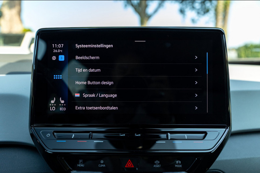 Volkswagen ID.3 First Plus 58 kWh Soh 89% I Panoramadak I Trekhaak I Cruise I Camera I Ergo Active I Zeer netjes